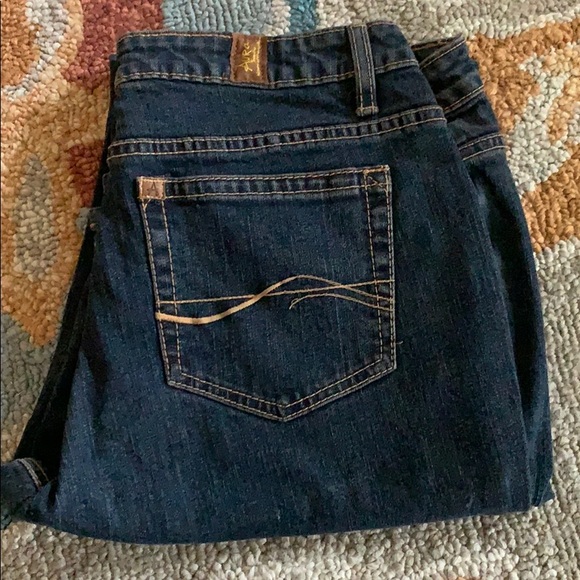 Wrangler Jeans - Picture 1 of 7